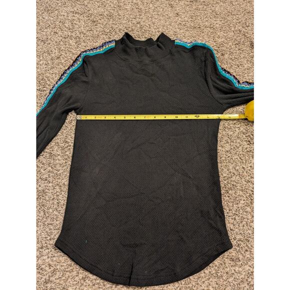 Free People Boho Sweater Blue Mock Neck Size S Crochet Detail Sleeves. - Picture 3 of 5